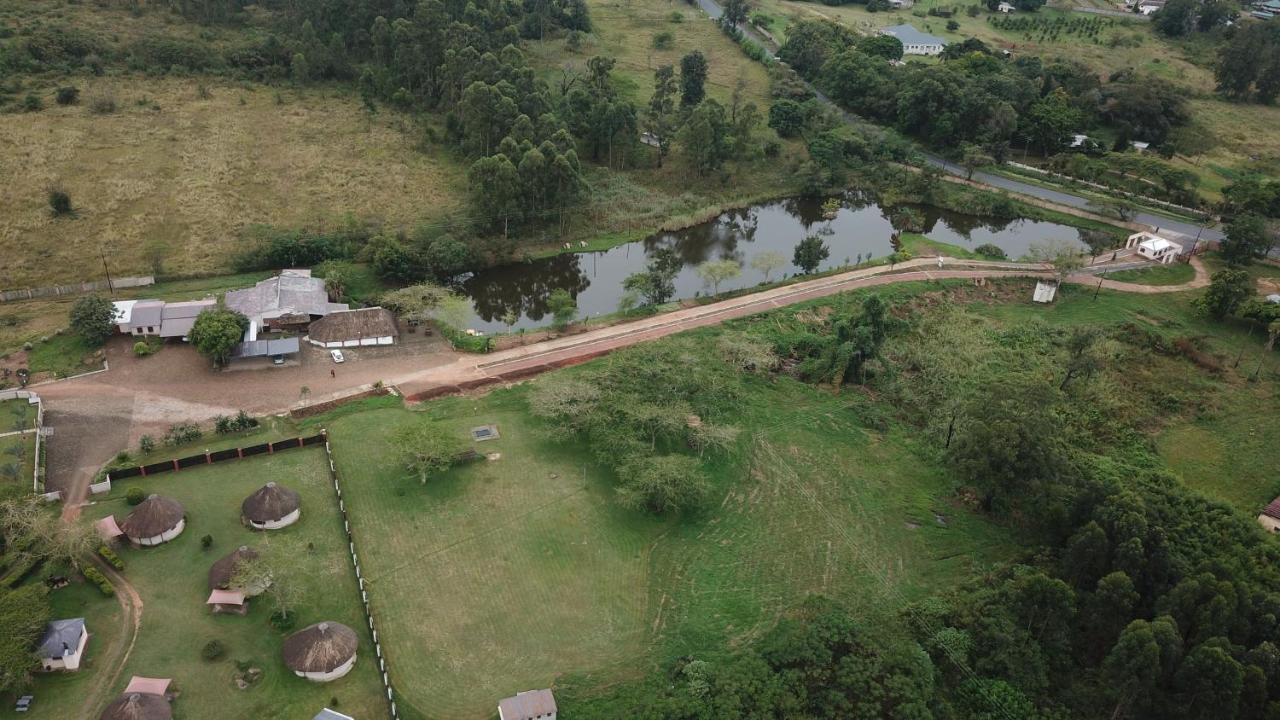 Noma-Nini Lodge White River Exterior photo